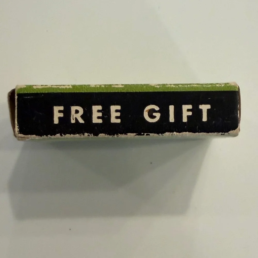 Vintage Free Standard No. 10 Staples Green Black Box‎ Retro Office Ephemera
